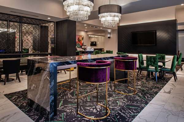 Amenities - Hampton Inn & Suites Downtown Winston-Salem