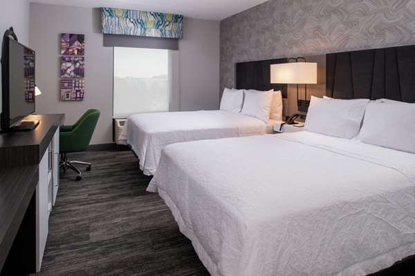  - Hampton Inn & Suites Downtown Winston-Salem