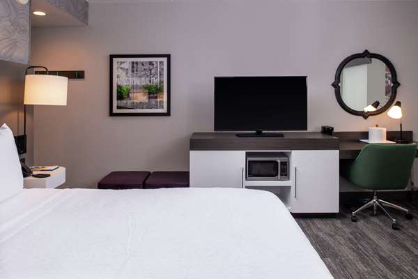  - Hampton Inn & Suites Downtown Winston-Salem