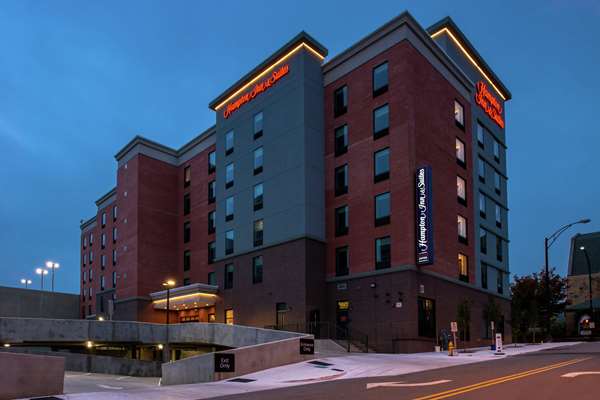Exterior view - Hampton Inn & Suites Downtown Winston-Salem