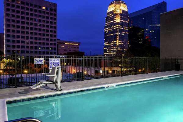 Pool - Hampton Inn & Suites Downtown Winston-Salem