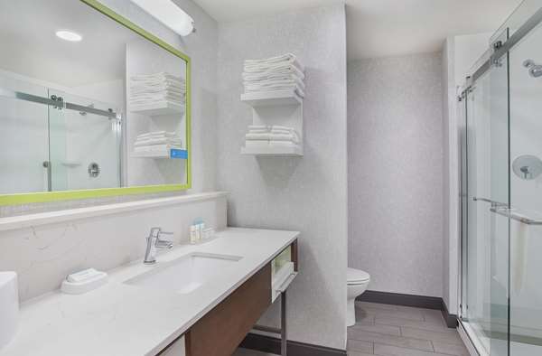 - Hampton Inn & Suites Simpsonville