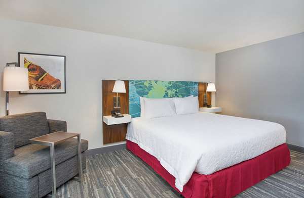  - Hampton Inn & Suites Simpsonville