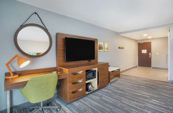  - Hampton Inn & Suites Simpsonville