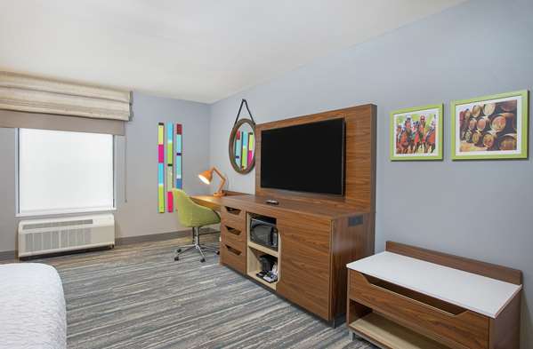  - Hampton Inn & Suites Simpsonville