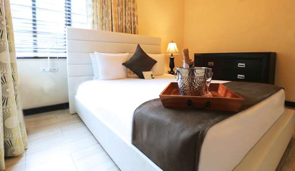  - Tradewinds Apartment Hotel Miami Beach