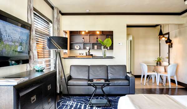  - Lincoln Arms Suites Miami Beach