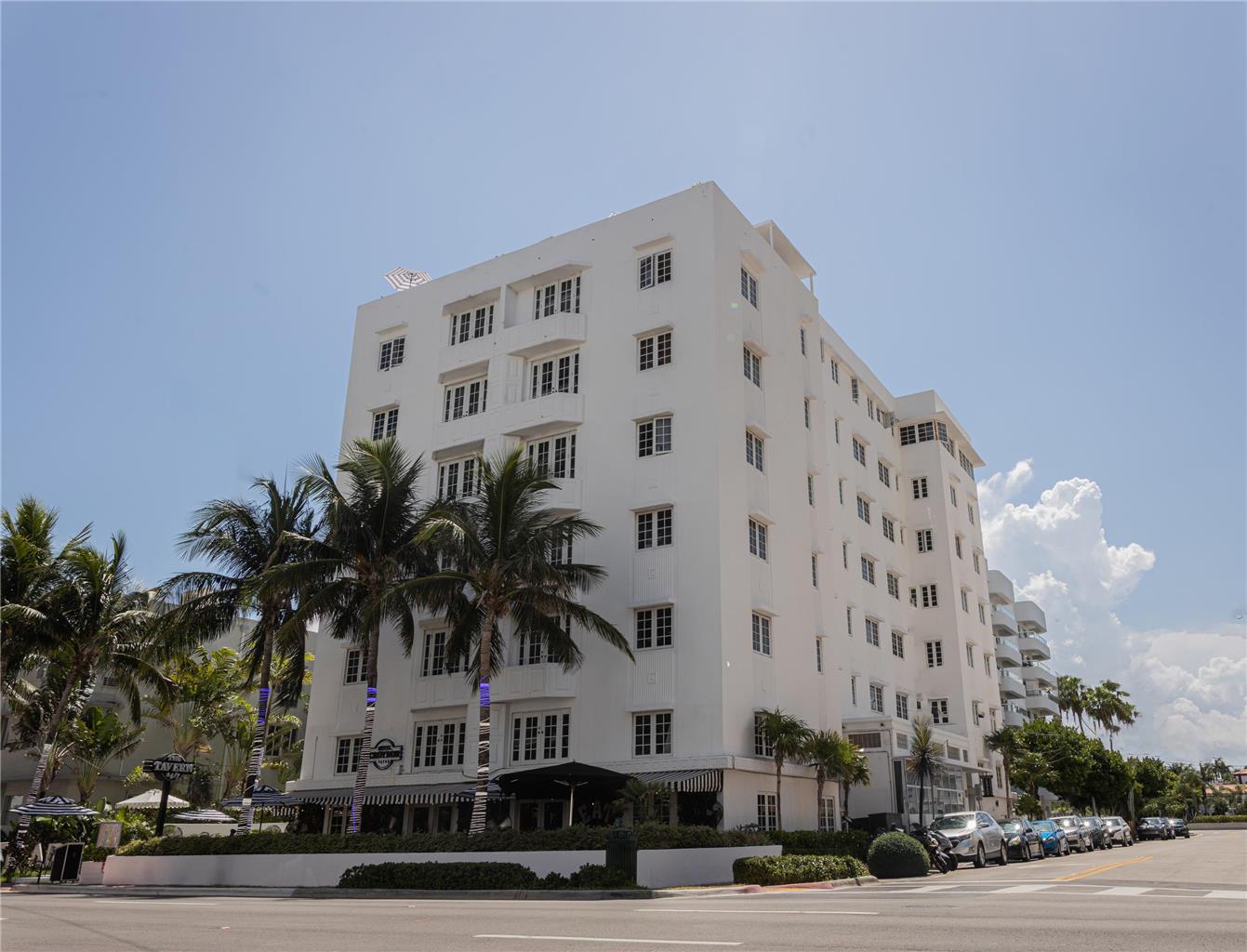 Hotel Croydon Miami Beach
