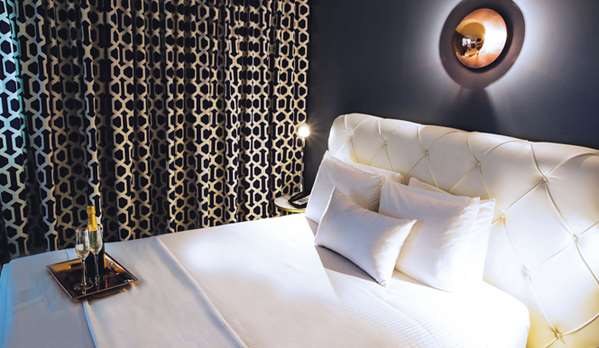  - Oceanside Hotel Miami Beach