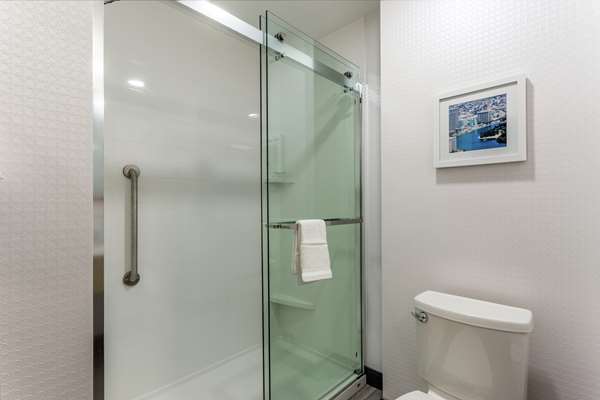  - Hampton Inn Downtown City Center Oakland