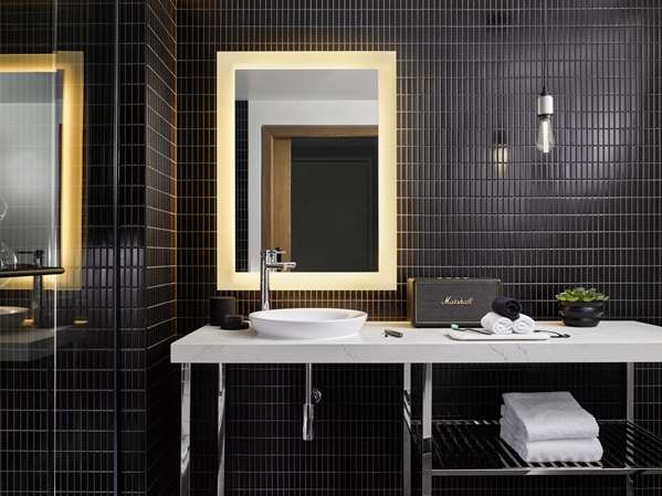  - Sound Hotel Seattle Belltown