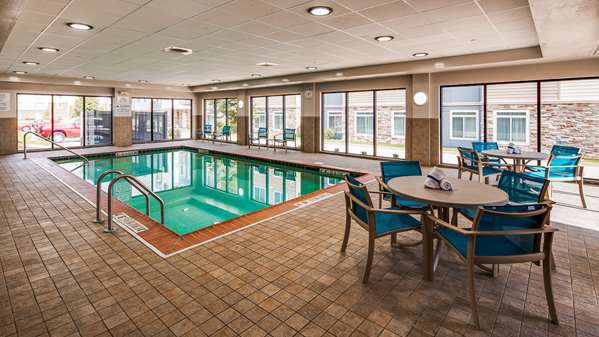 Pool - Best Western Plus Champaign Inn - I-74, Exit 181