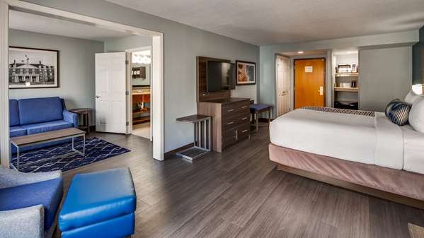 Suite - Best Western Plus Champaign Inn - I-74, Exit 181