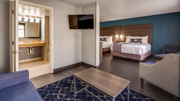 Suite - Best Western Plus Champaign Inn - I-74, Exit 181