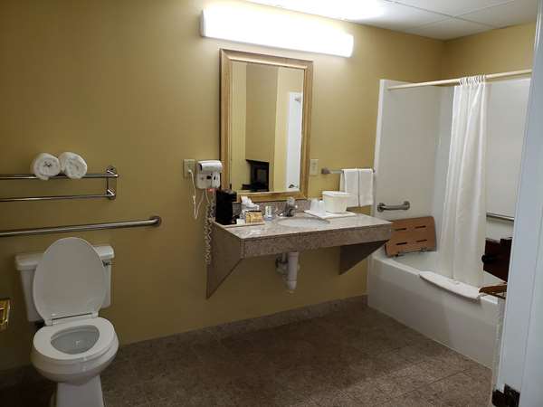  - SureStay Plus Hotel by Best Western AFB Warner Robins