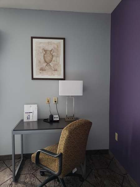  - SureStay Plus Hotel by Best Western AFB Warner Robins