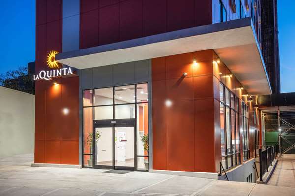 Exterior view - La Quinta Inn & Suites Long Island City
