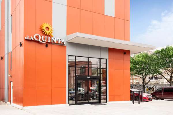 Exterior view - La Quinta Inn & Suites Long Island City