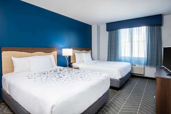  - La Quinta Inn & Suites Long Island City
