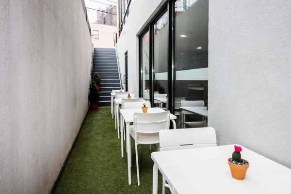  - La Quinta Inn & Suites Long Island City