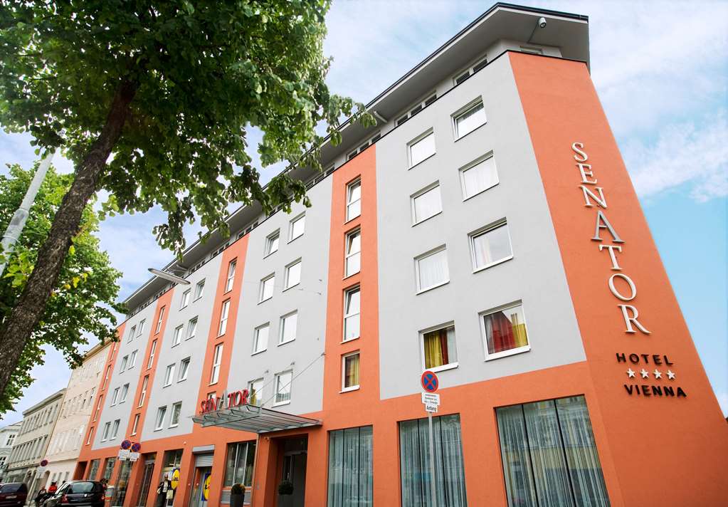 Senator Hotel