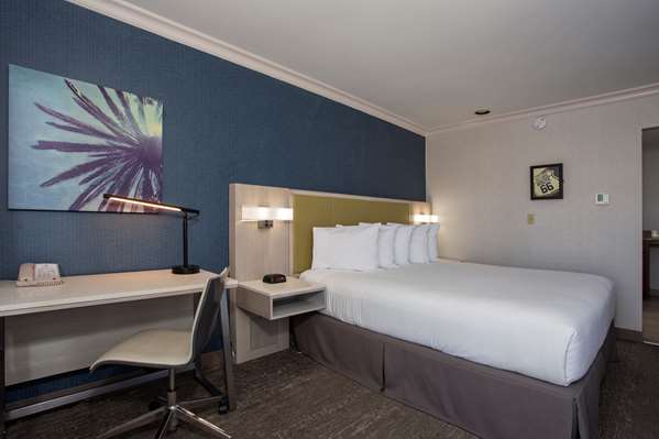  - SureStay Hotel by Best Western Santa Monica - I-10, Exit 2