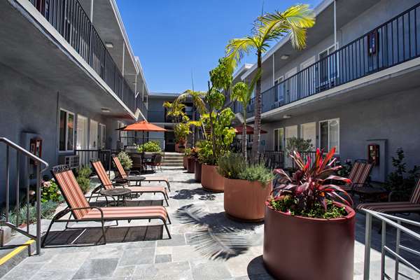 Exterior view - SureStay Hotel by Best Western Santa Monica - I-10, Exit 2