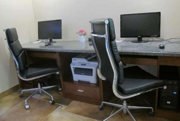 Conference Area - Days Inn Redwater