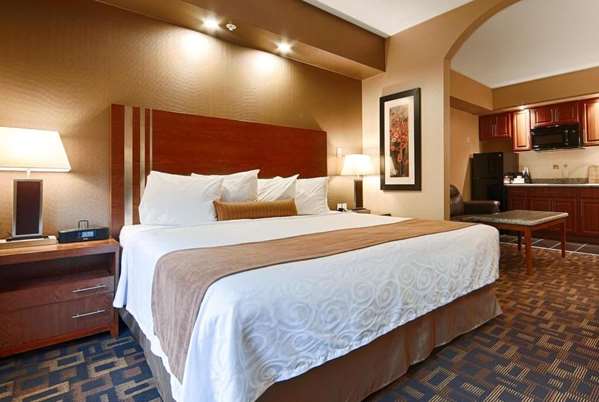 Suite - Days Inn Redwater