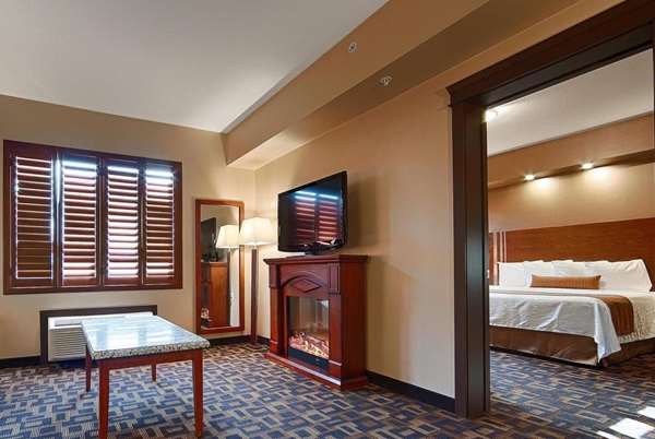 Suite - Days Inn Redwater