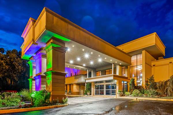 Exterior view - Baymont Inn & Suites Pompton Plains