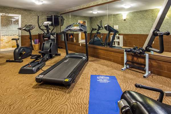 Fitness/ Exercise Room - Baymont Inn & Suites Pompton Plains