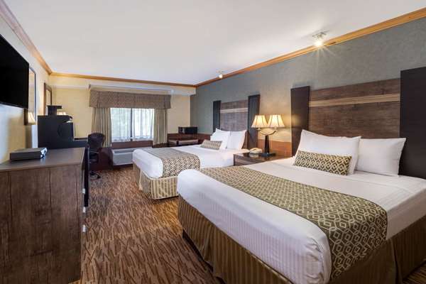  - Baymont Inn & Suites Pompton Plains