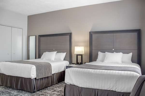  - Chateau Moncton Hotel