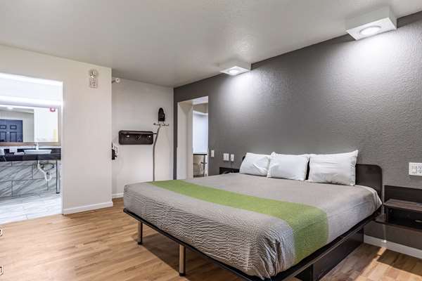  - Studio 6 Extended Stay Hotel Temple