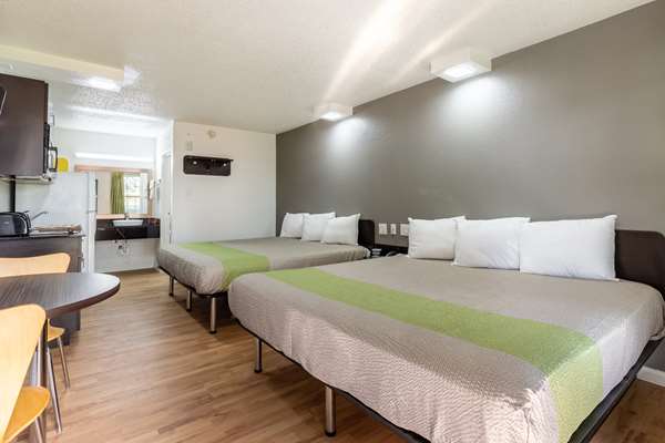  - Studio 6 Extended Stay Hotel Temple