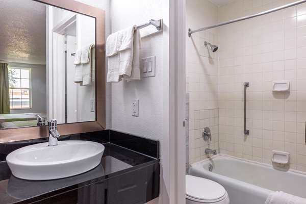  - Studio 6 Extended Stay Hotel Temple