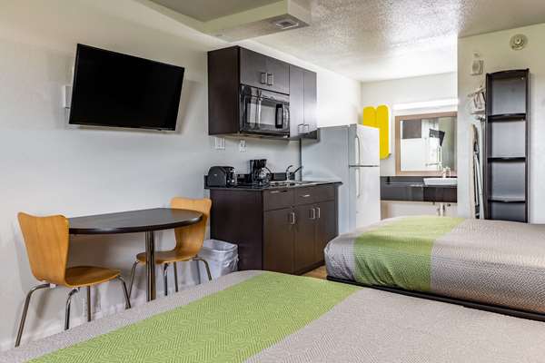  - Studio 6 Extended Stay Hotel Temple