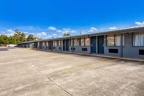 Exterior view - Rodeway Inn Nashville