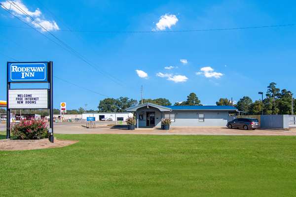Exterior view - Rodeway Inn Nashville