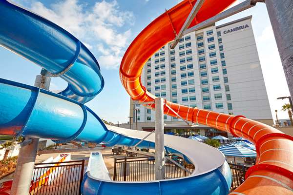 Pool - Cambria Hotel Resort Area Anaheim - I-5, Exit 109