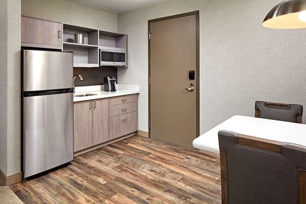 Suite - Cambria Hotel Resort Area Anaheim - I-5, Exit 109
