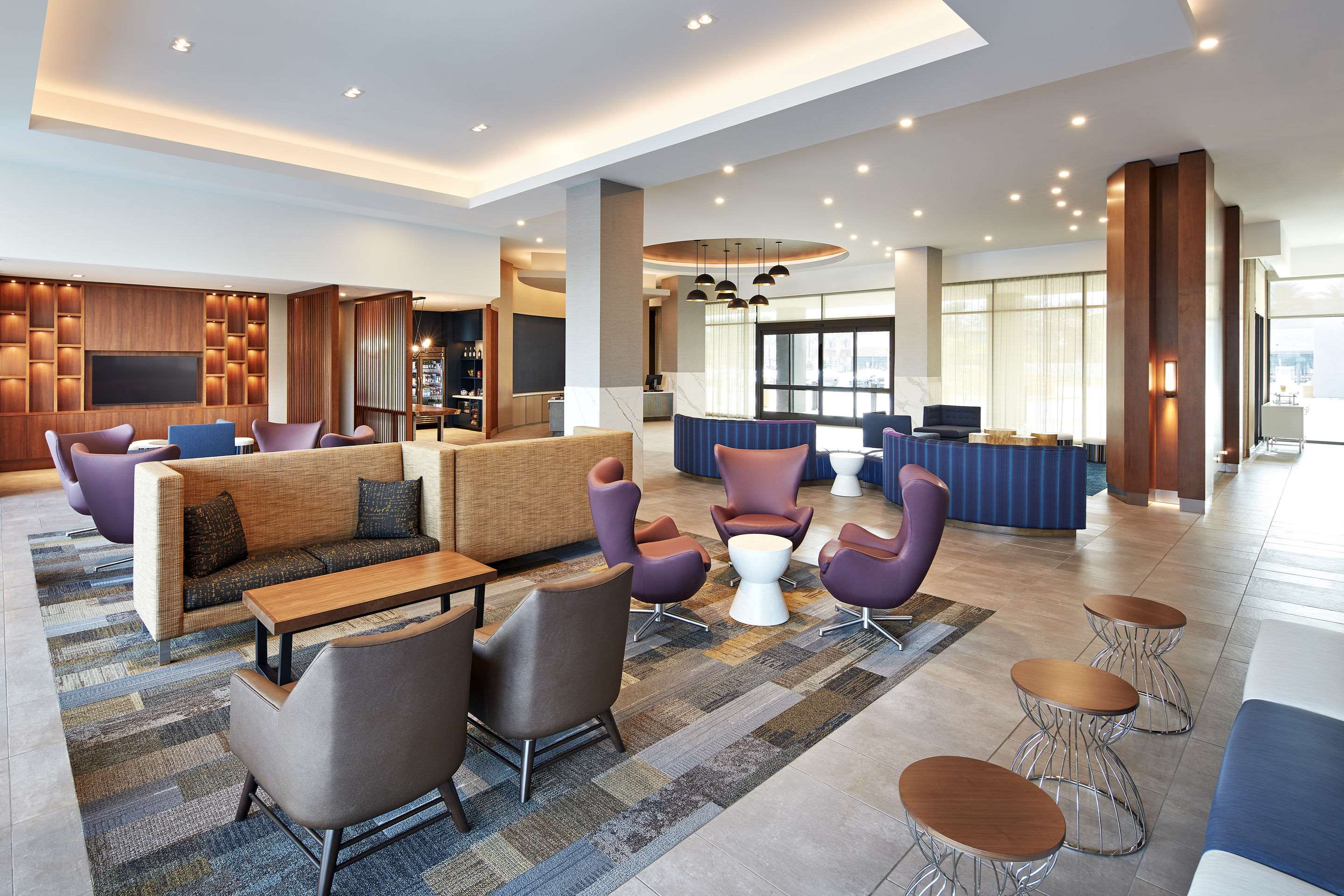 Lobby with sitting area | Cambria Hotel Anaheim Resort Area