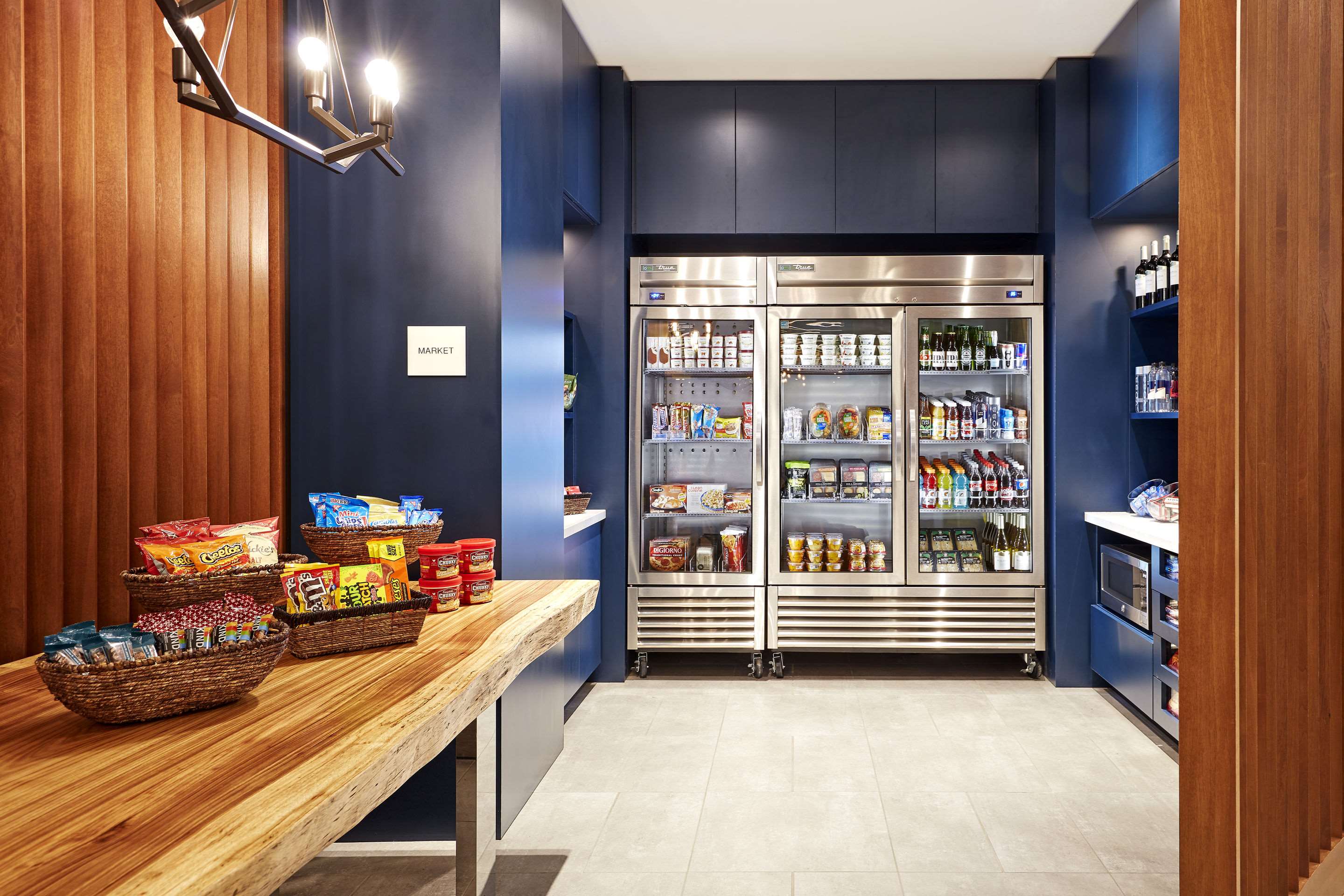 Hotel marketplace | Cambria Hotel Anaheim Resort Area