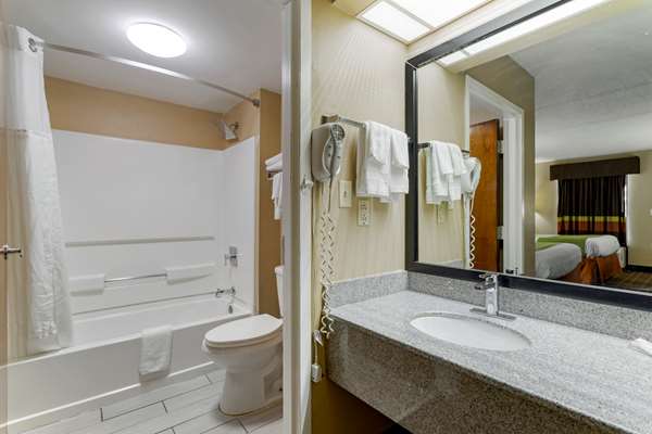  - SureStay Hotel by Best Western Lenoir City - I-75, Exit 81