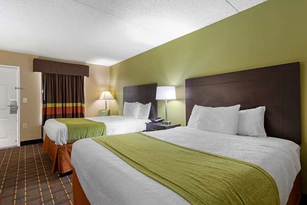  - SureStay Hotel by Best Western Lenoir City - I-75, Exit 81