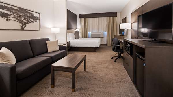  - Best Western Plus Morden Hotel