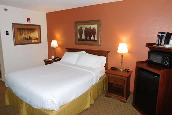 - AmericInn Ogallala - I-80, Exit 126