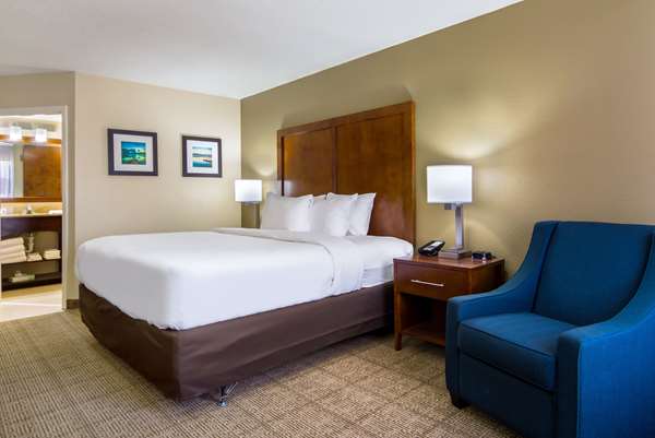  - Comfort Inn Acworth - I-75, Exit 277