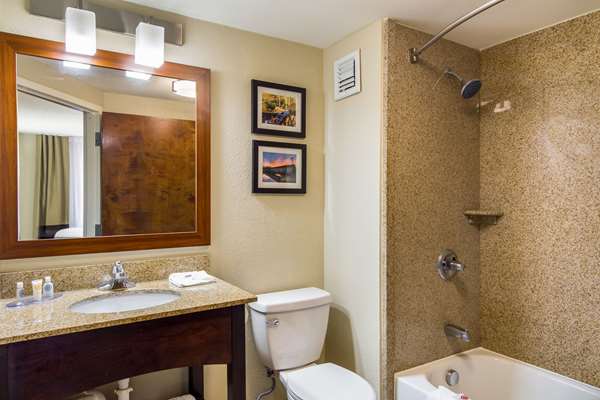  - Comfort Inn Acworth - I-75, Exit 277